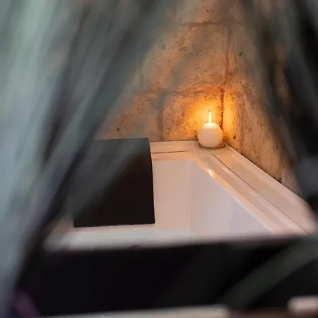 Dama Luxury Con Jacuzzi * 비쉘리에