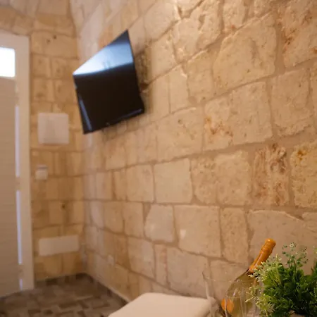 Dama Luxury Con Jacuzzi בית נופש *